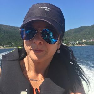 Meet your Posher, Marsha